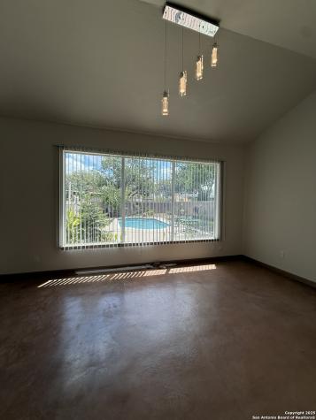 710 W Baetz Boulevard San Antonio TX 78221