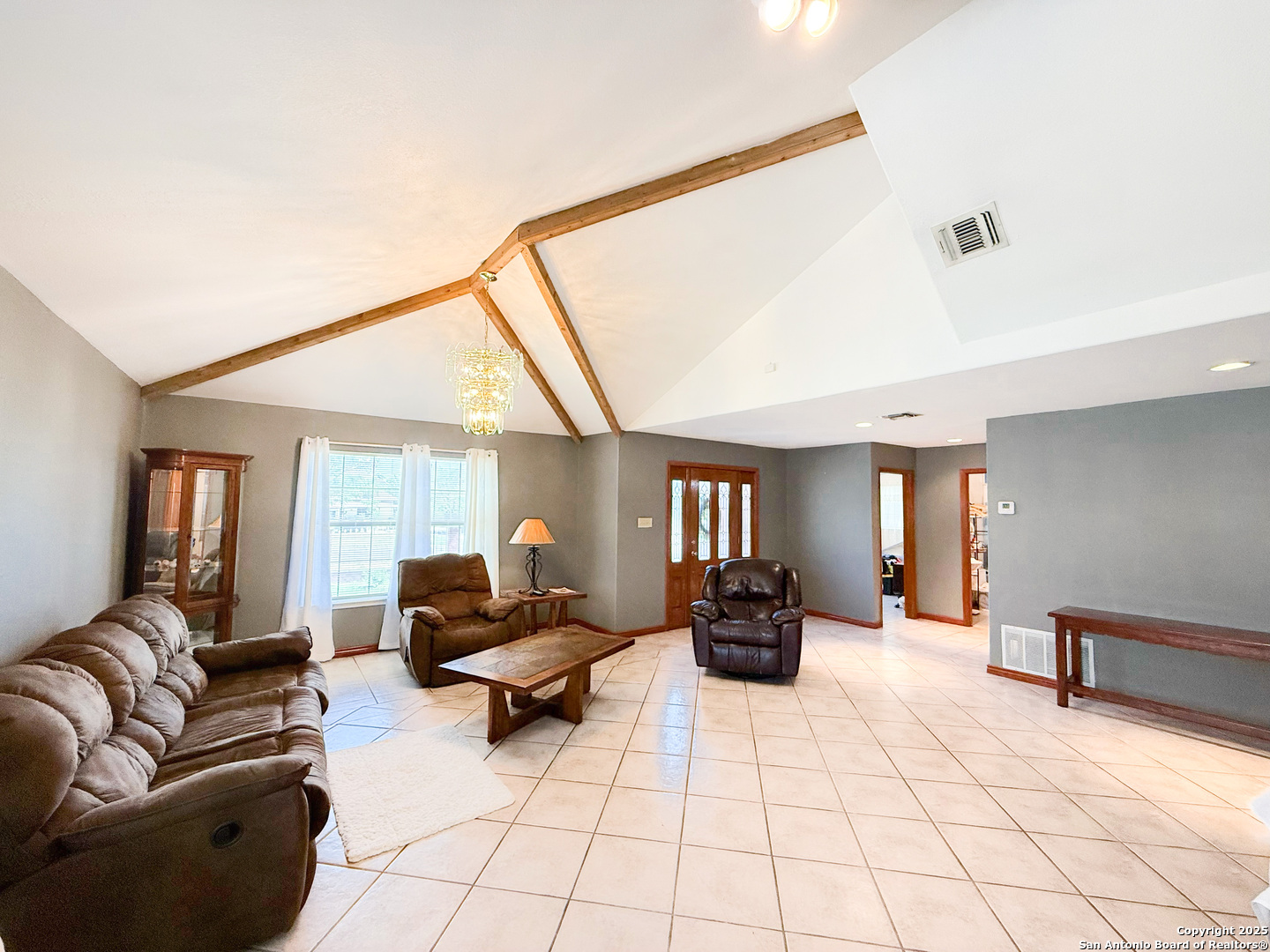 710 W Baetz Boulevard San Antonio TX 78221