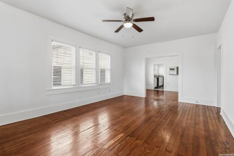 527 E Drexel Avenue San Antonio TX 78210