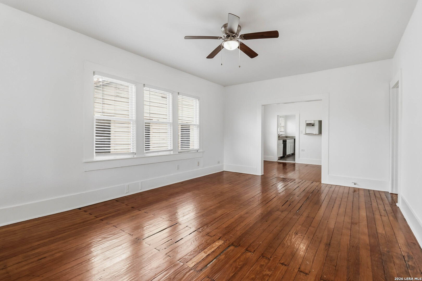 527 E Drexel Avenue San Antonio TX 78210