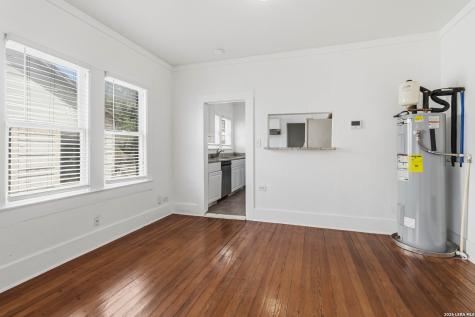 527 E Drexel Avenue San Antonio TX 78210