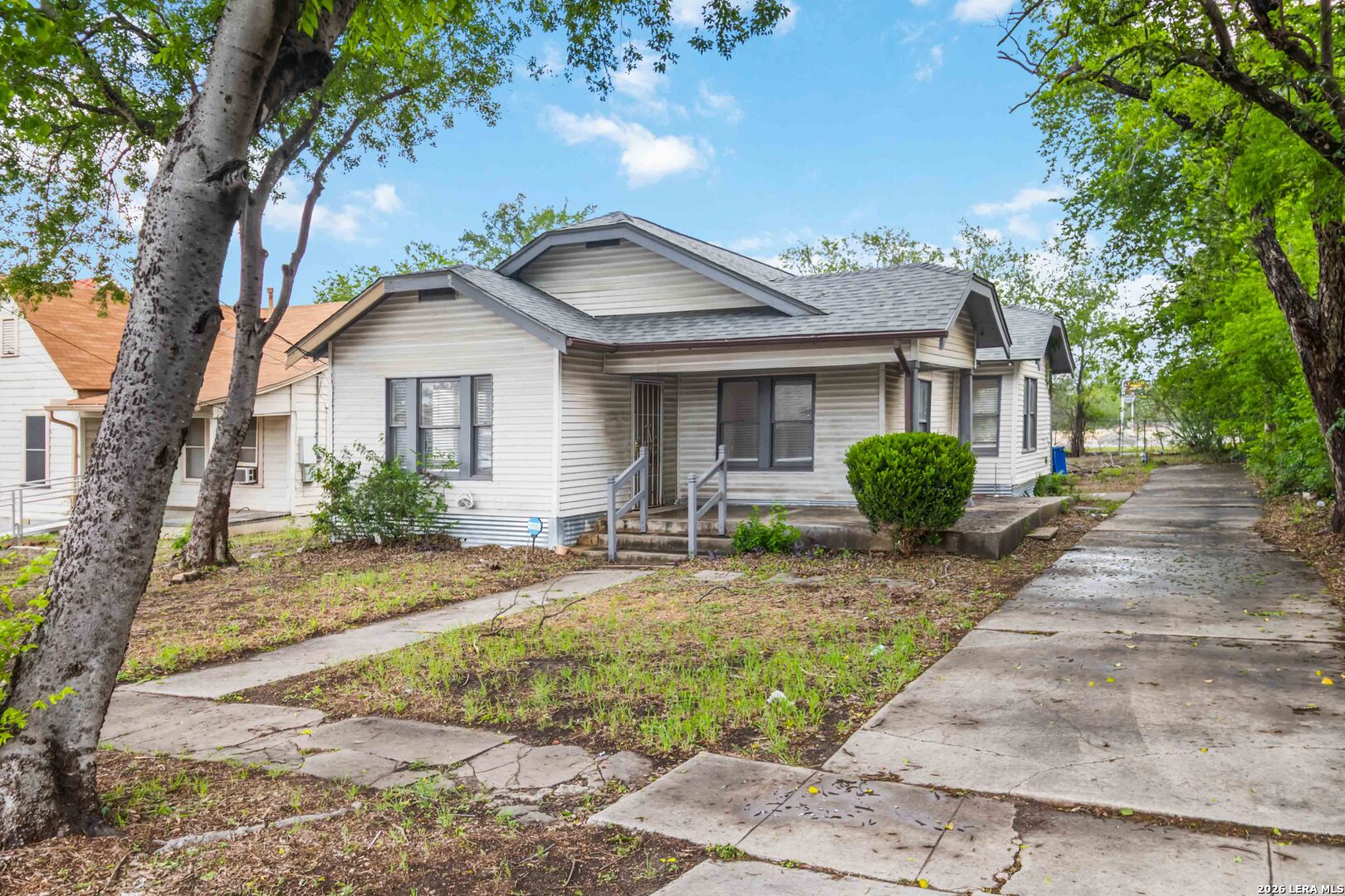527 E Drexel Avenue San Antonio TX 78210