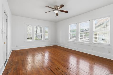 527 E Drexel Avenue San Antonio TX 78210