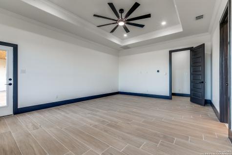 202 Venado Oaks Castroville TX 78009