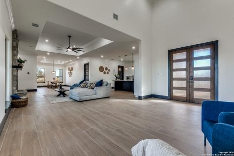 202 Venado Oaks Castroville TX 78009