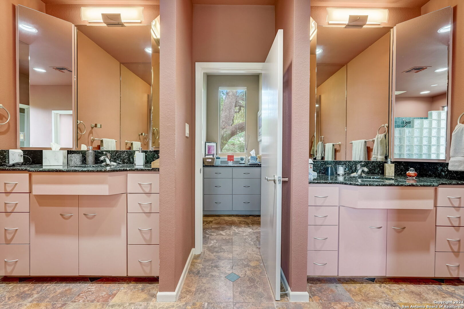 3138 Hidden Haven San Antonio TX 78261