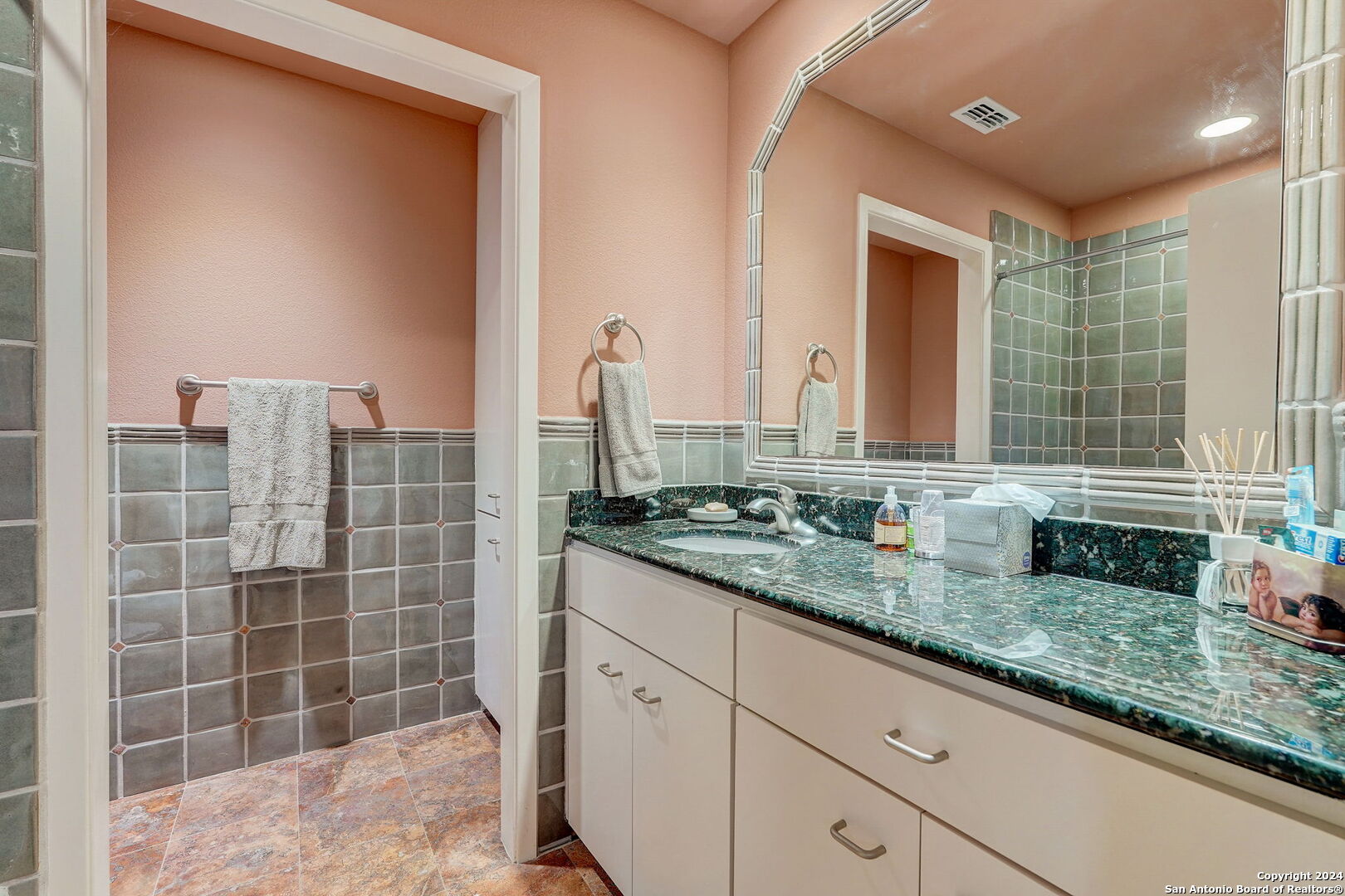 3138 Hidden Haven San Antonio TX 78261