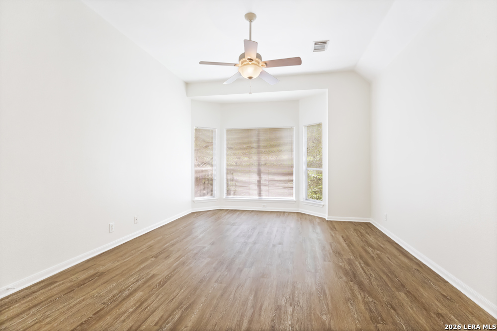 8618 Drayton Heights San Antonio TX 78254
