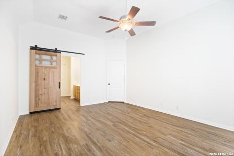 8618 Drayton Heights San Antonio TX 78254