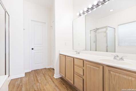 8618 Drayton Heights San Antonio TX 78254