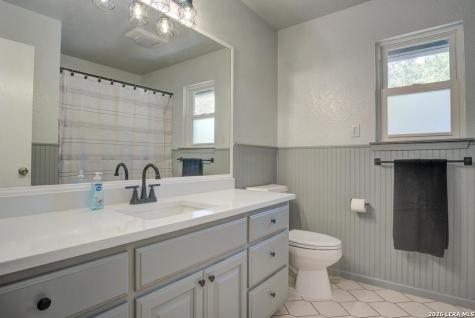 310 Remington Drive Bergheim TX 78004