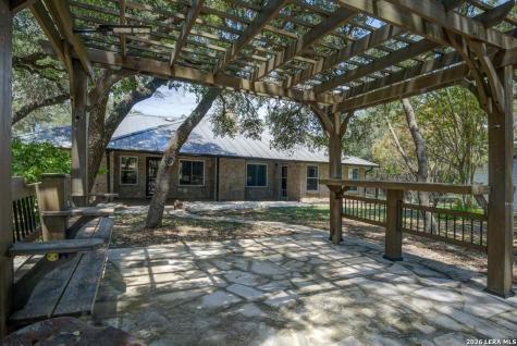 310 Remington Drive Bergheim TX 78004