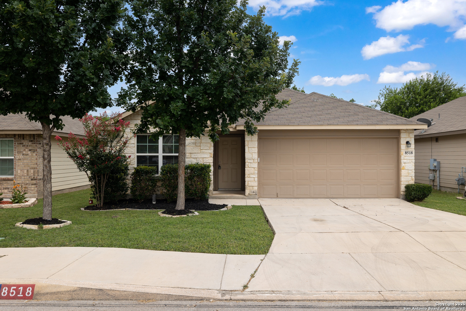 8518 Hudson Hollow San Antonio TX 78254