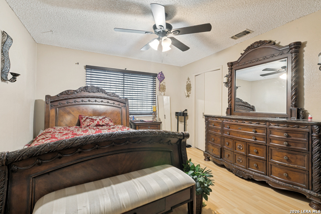 7115 Forest Moss San Antonio TX 78240