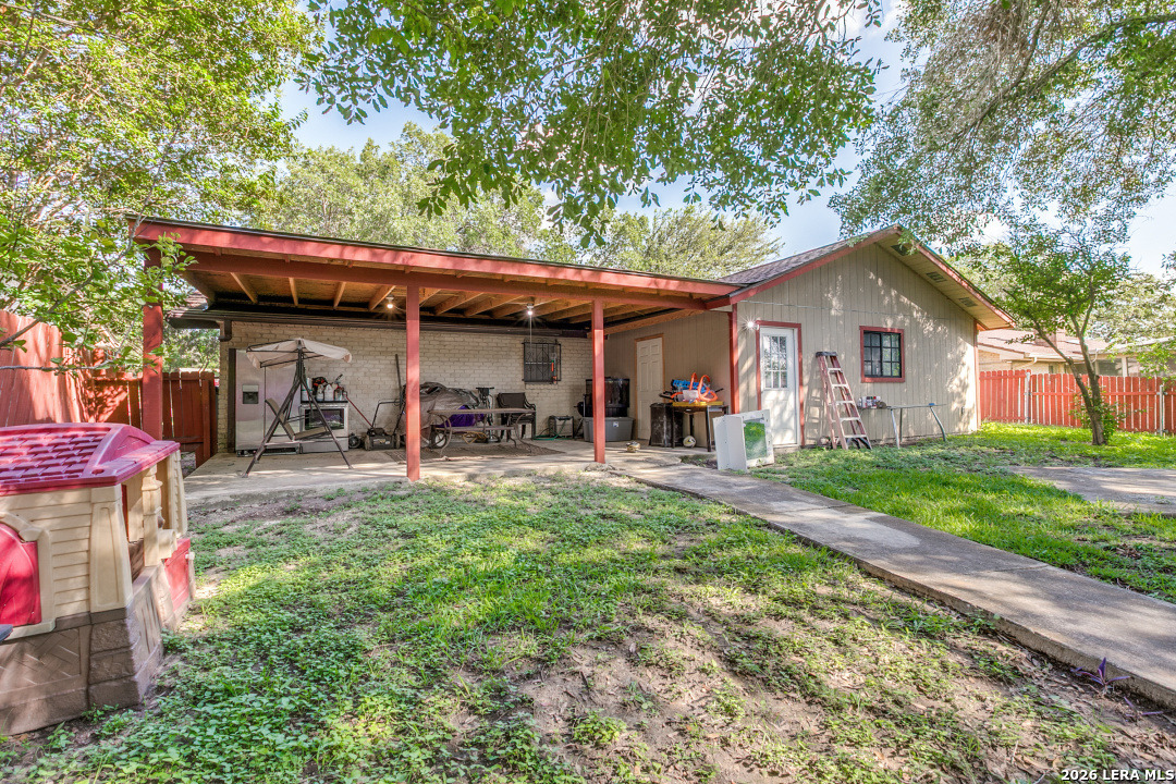7115 Forest Moss San Antonio TX 78240
