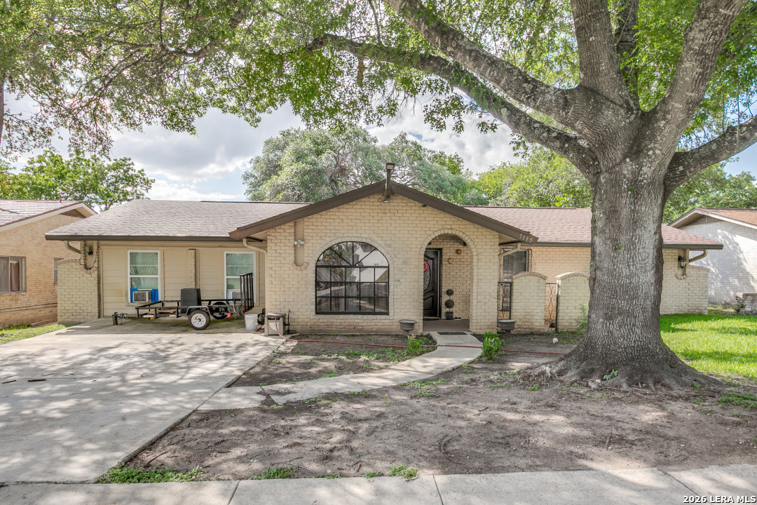 7115 Forest Moss San Antonio TX 78240