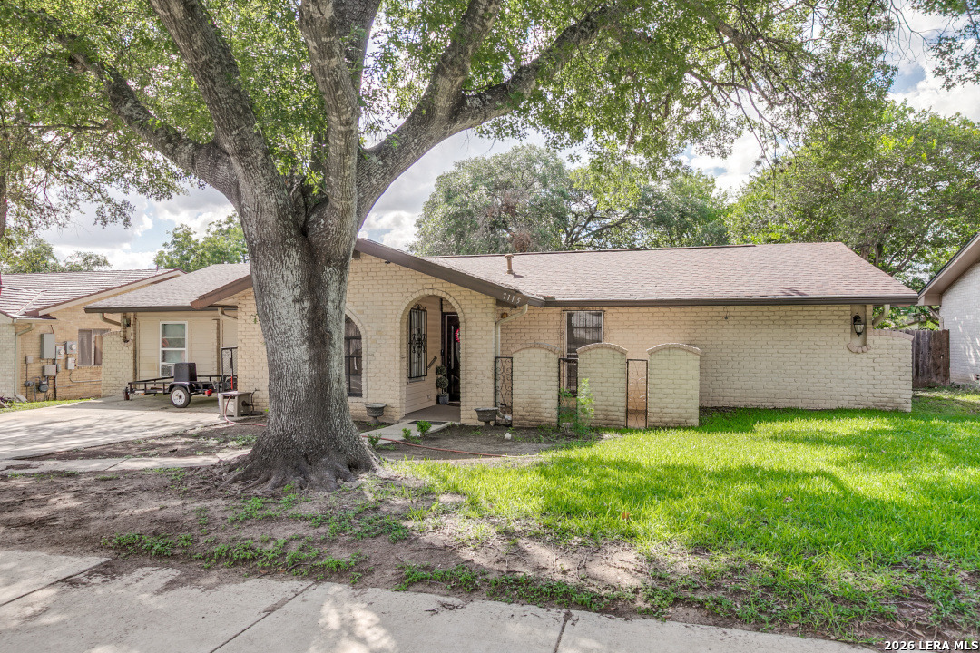 7115 Forest Moss San Antonio TX 78240