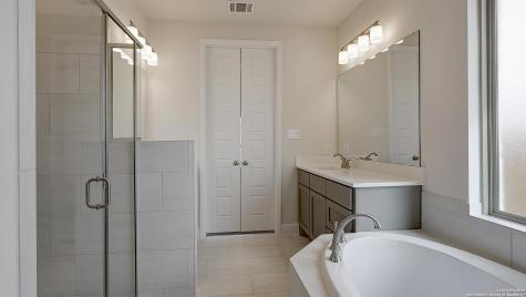 2942 Eagle Rise San Antonio TX 78245