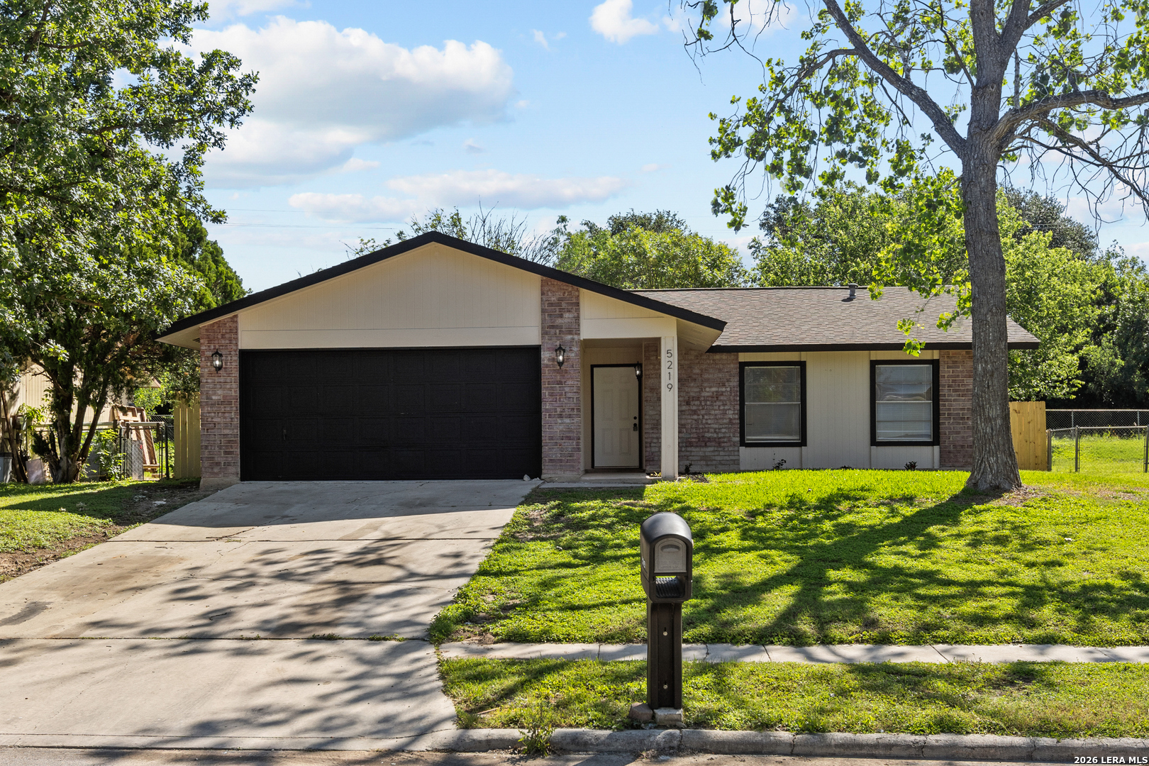 5219 Galacino Street San Antonio TX 78247