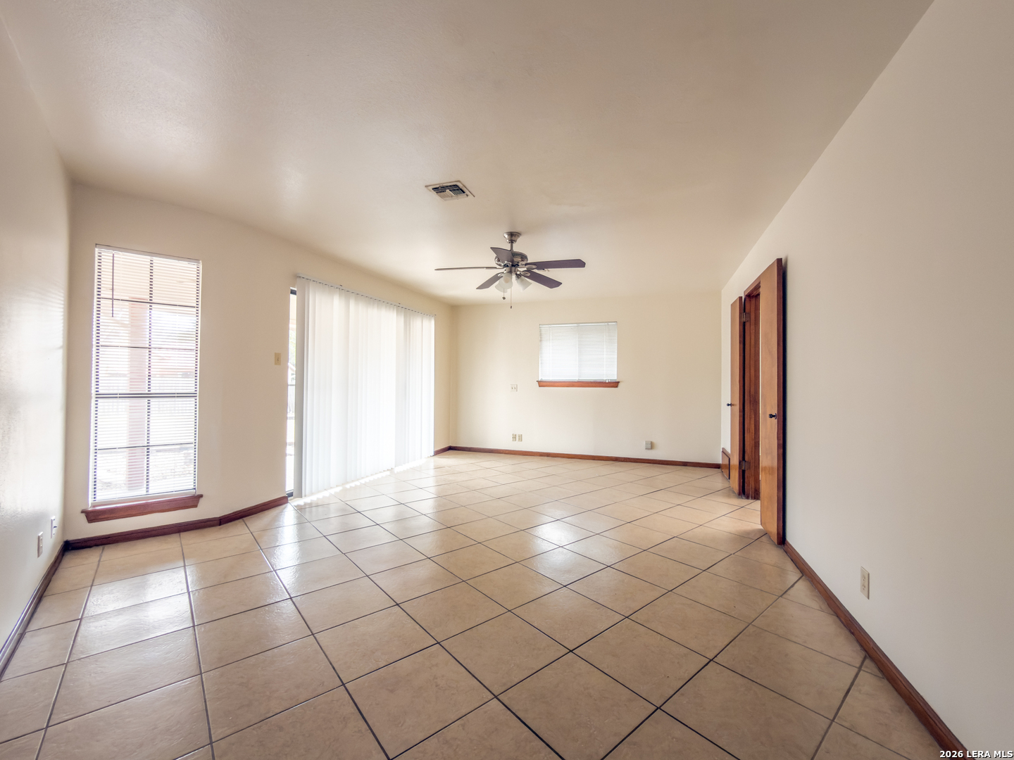 7306 Hidden Hills N San Antonio TX 78244