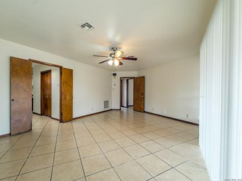7306 Hidden Hills N San Antonio TX 78244