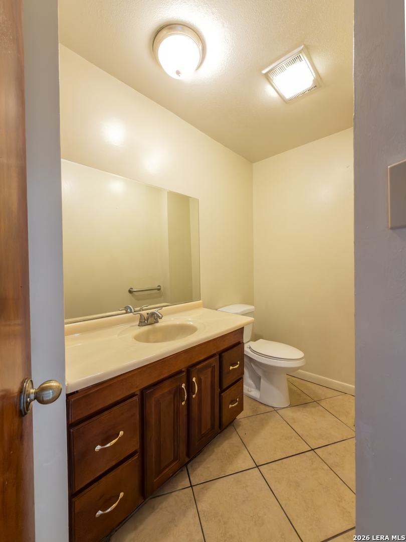 7306 Hidden Hills N San Antonio TX 78244