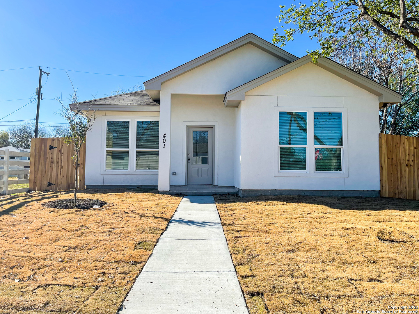 401 SW 40th Street San Antonio TX 78237