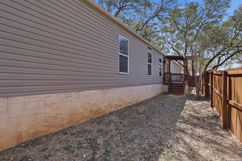285 Brianna Von Ormy TX 78073