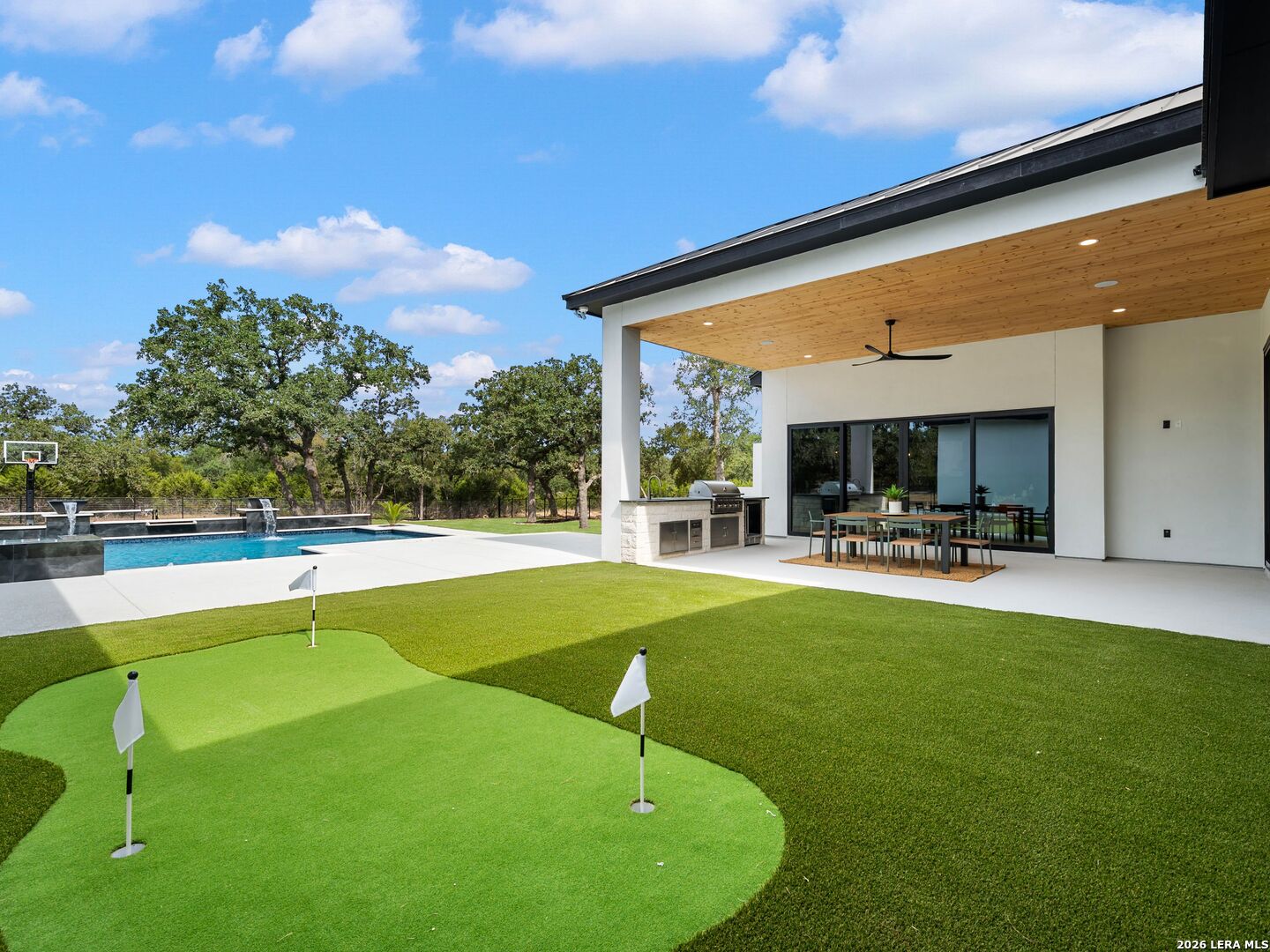 59 Ranch Heights Fair Oaks Ranch TX 78015