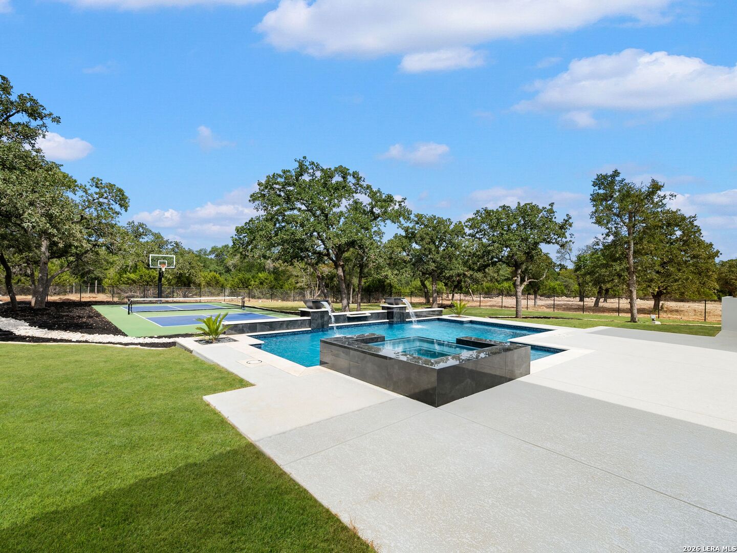 59 Ranch Heights Fair Oaks Ranch TX 78015