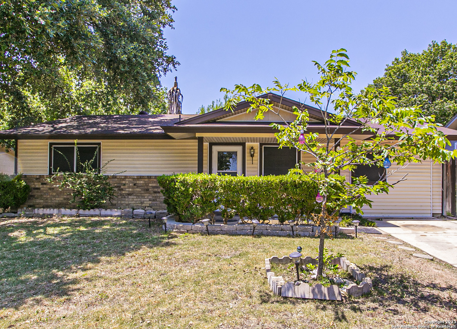 12307 El Santo Way San Antonio TX 78233