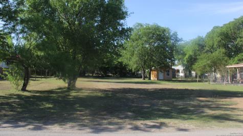 132 Esma Street San Antonio TX 78223