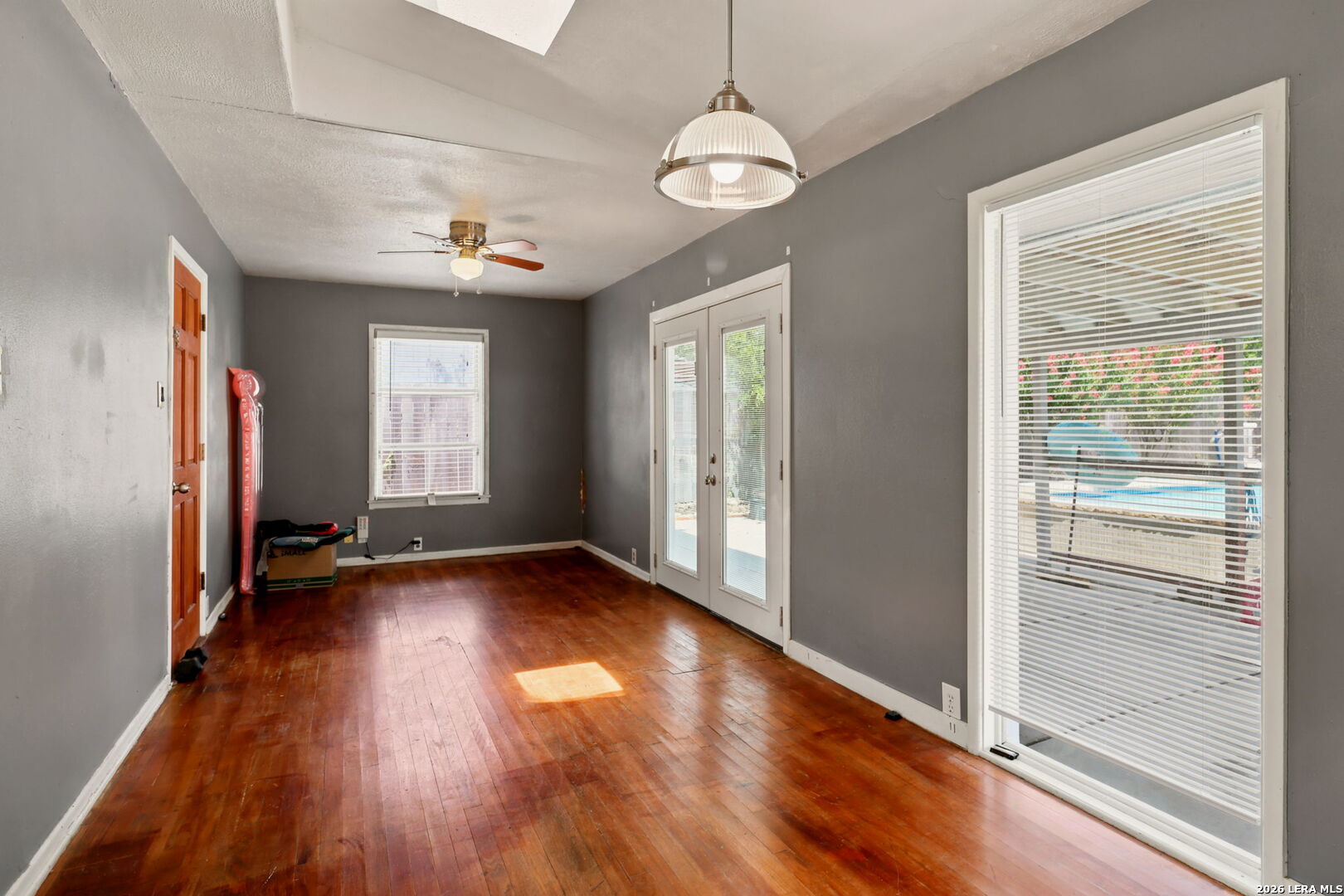 355 Rexford Drive San Antonio TX 78216