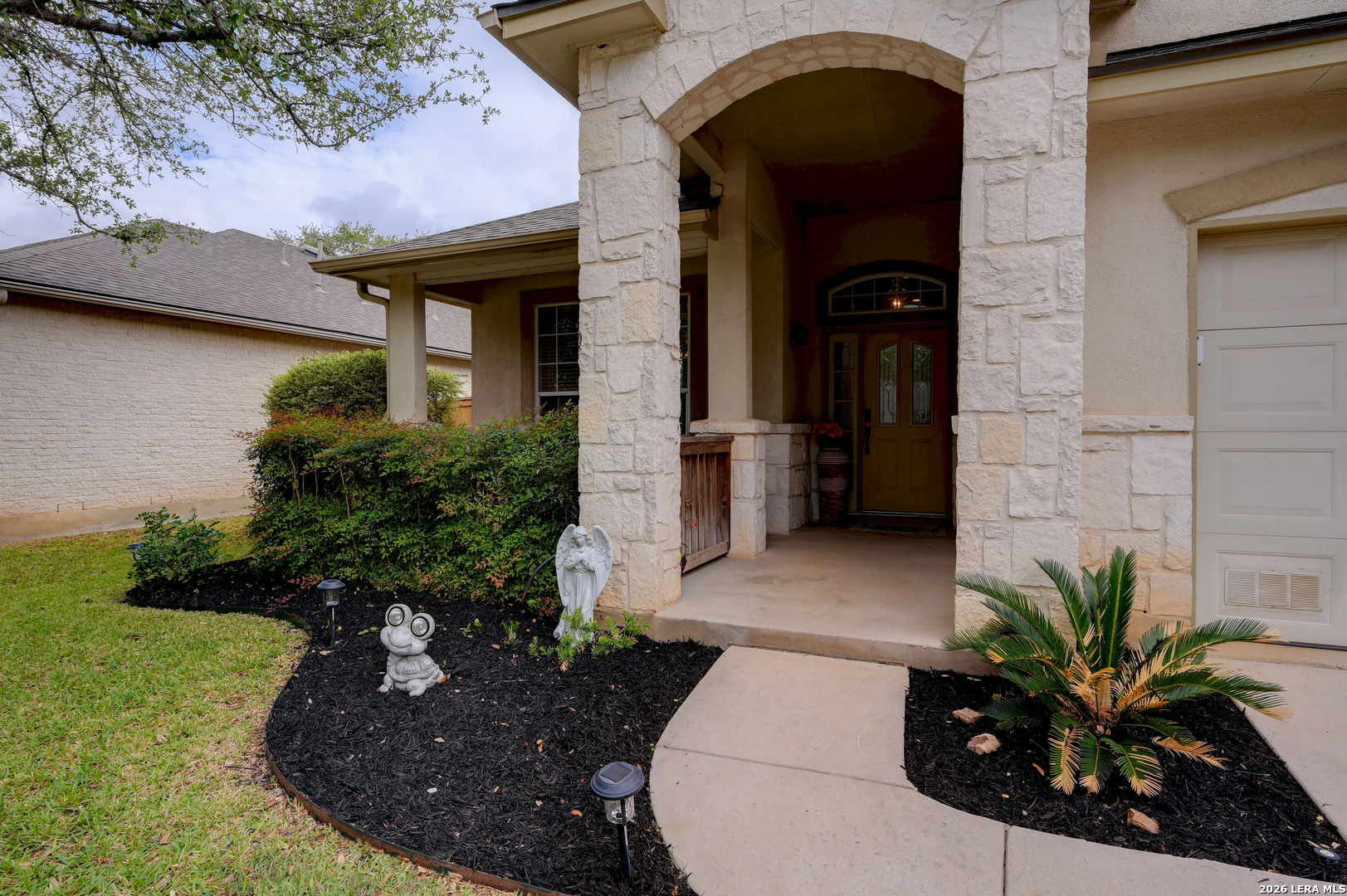 55 Amber Forest Hollywood Park TX 78232