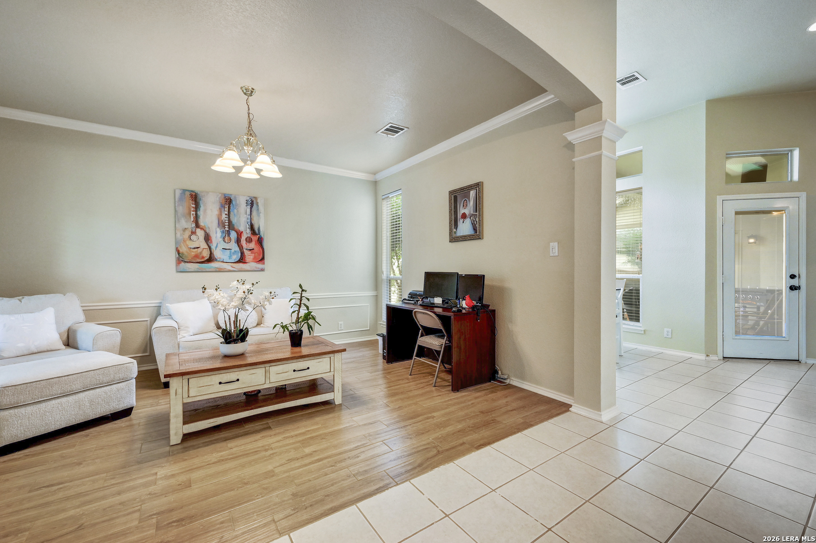 55 Amber Forest Hollywood Park TX 78232