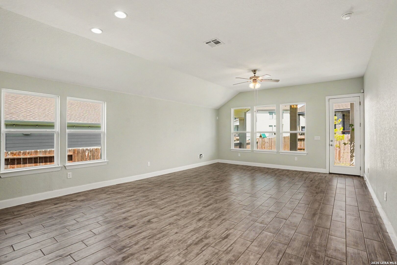 6506 Crockett Cove Schertz TX 78108