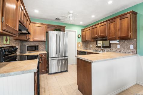 6123 Willowridge Lane San Antonio TX 78249