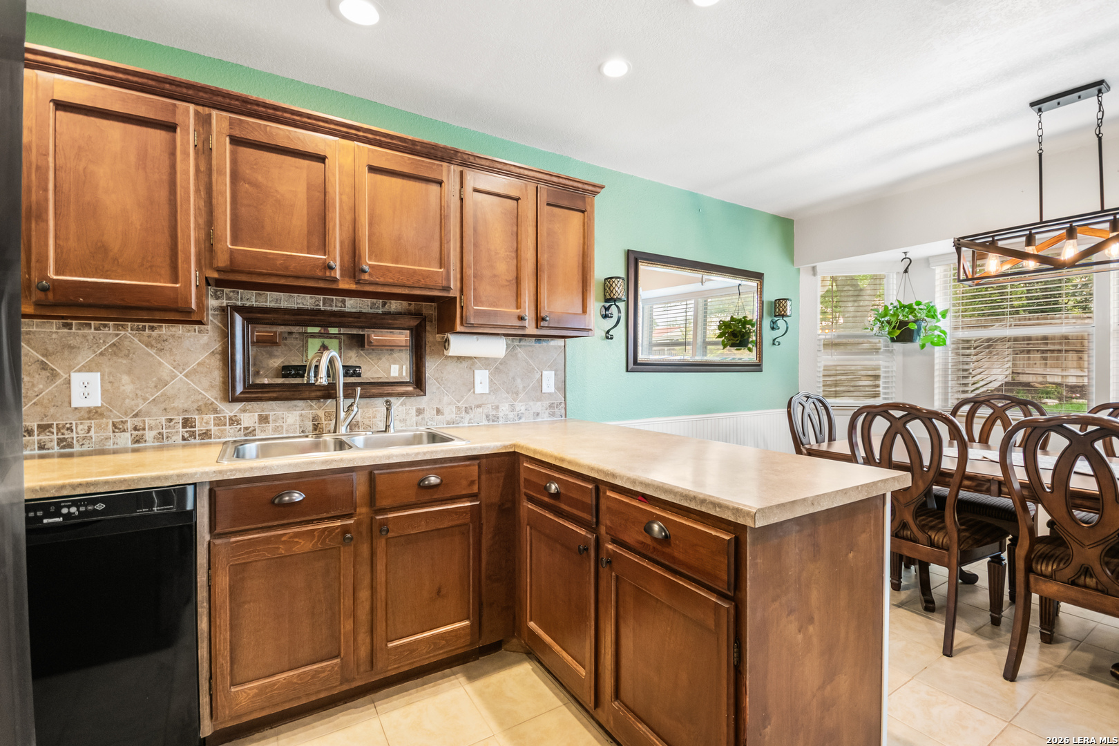 6123 Willowridge Lane San Antonio TX 78249