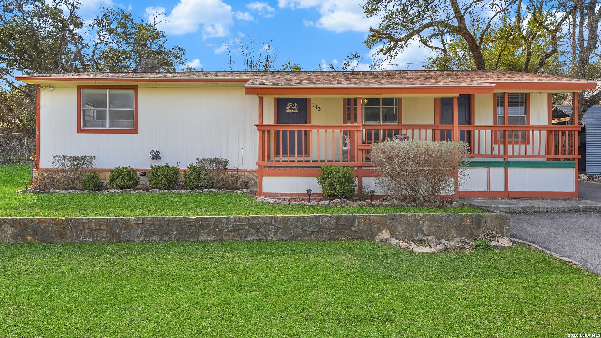 113 Creekview Drive Canyon Lake TX 78133