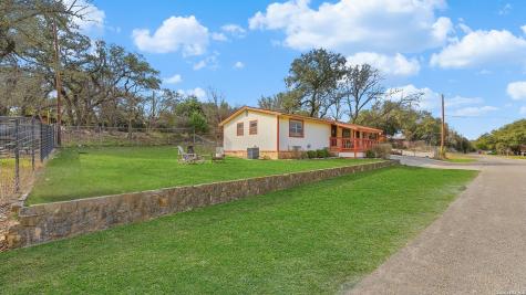 113 Creekview Drive Canyon Lake TX 78133