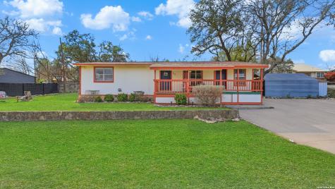 113 Creekview Drive Canyon Lake TX 78133