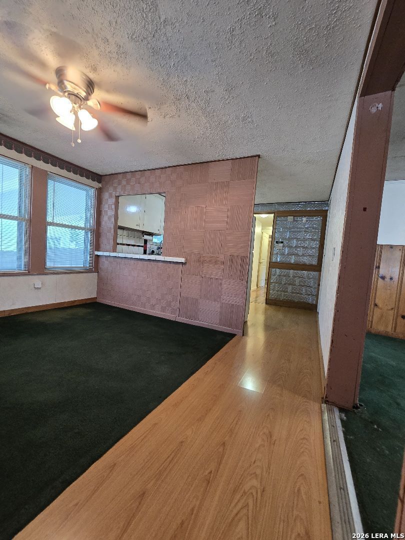 2010 W Hermosa Drive San Antonio TX 78201