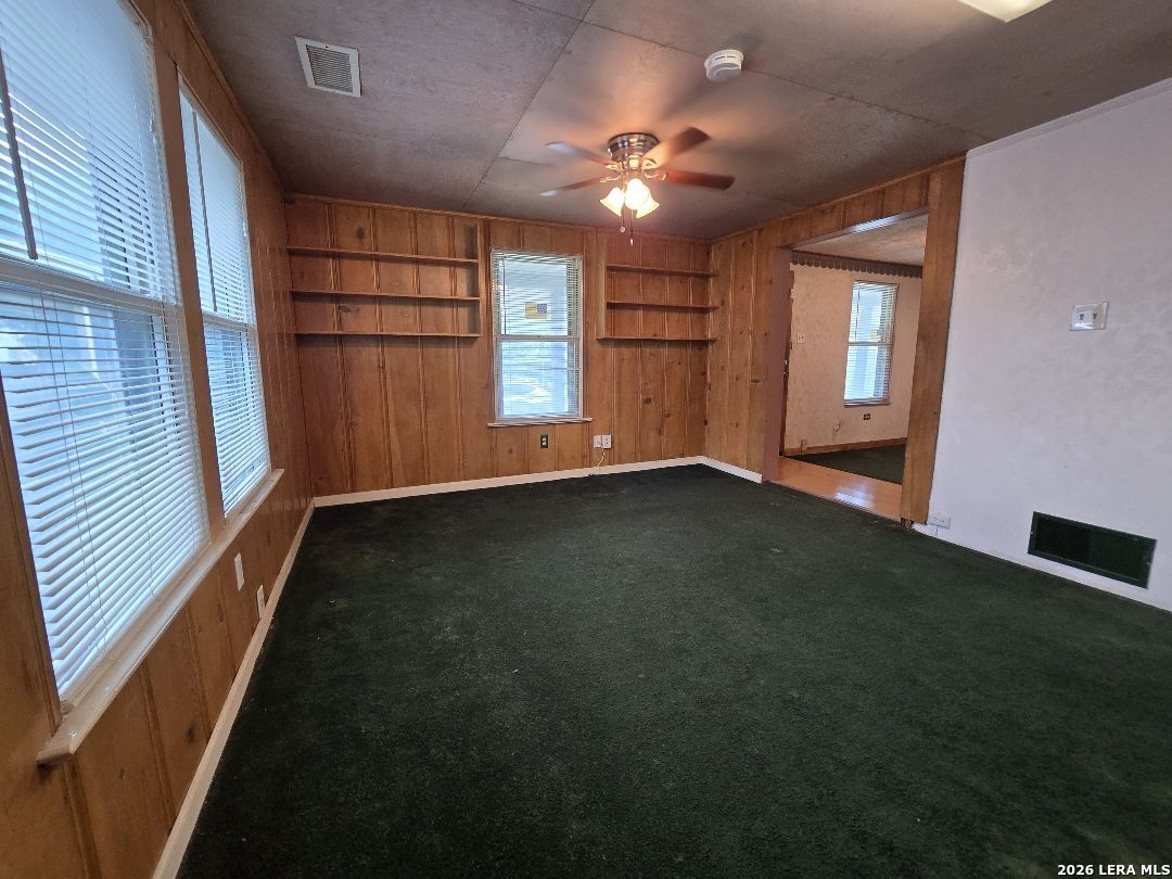 2010 W Hermosa Drive San Antonio TX 78201