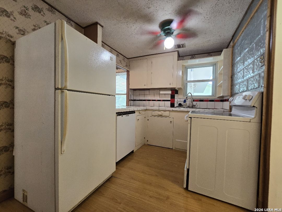 2010 W Hermosa Drive San Antonio TX 78201