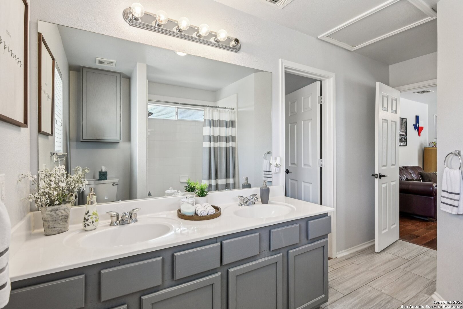 6742 Biscay Bay San Antonio TX 78249