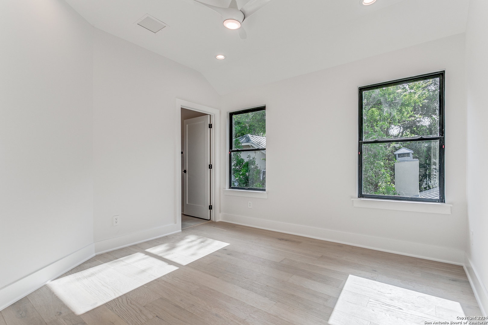 119 Grant Avenue Alamo Heights TX 78209