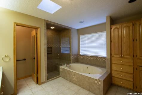 8 Granburg Place San Antonio TX 78218