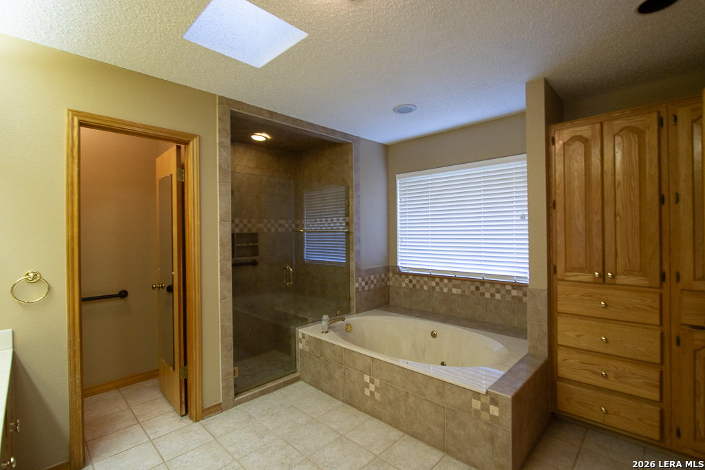 8 Granburg Place San Antonio TX 78218
