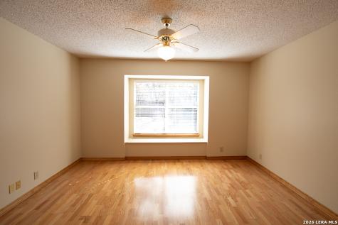 8 Granburg Place San Antonio TX 78218