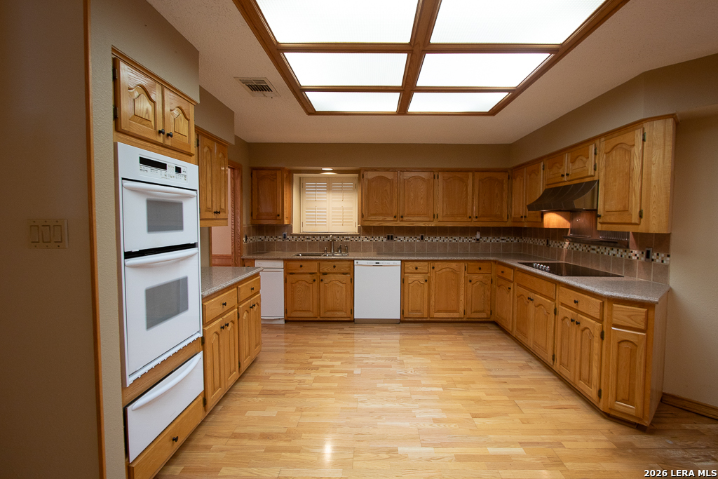8 Granburg Place San Antonio TX 78218